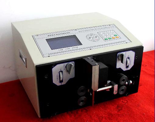 高效精準(zhǔn)加工利器 SWT508-PX電腦全自動排線剝線機(jī)功能解析